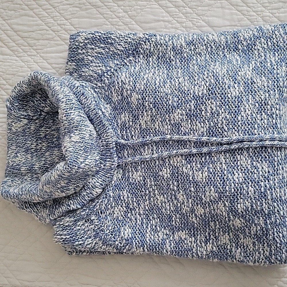 Cyrus Sky Blue and Cream Knit Sweater